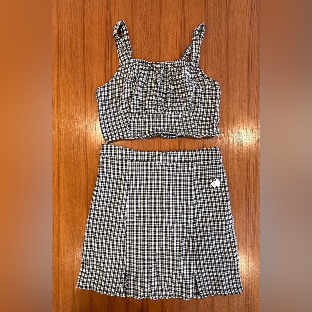 Japna 2-piece Black and White Plaid Cropped Tank Top & Matching Skirt
